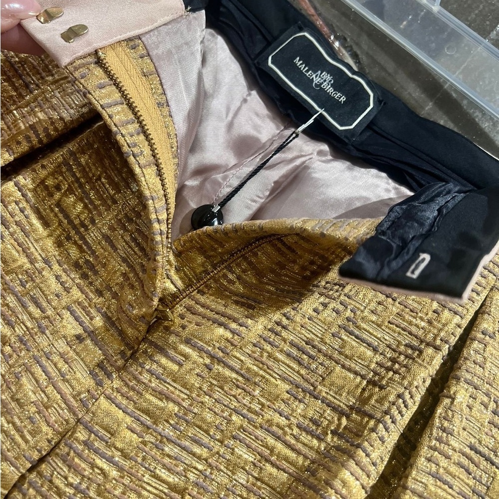 NWT By Malene Birger Metallic Gold Trousers - Picture 3 of 8